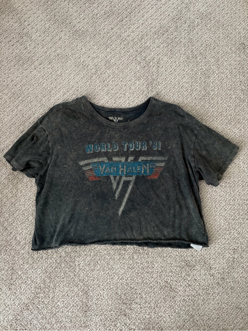 Van Halen Cropped 'World Tour '81' Graphic Tee